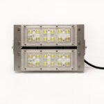 Projetor LED Trooper 120W: Potência, Economia e Alta Durabilidade